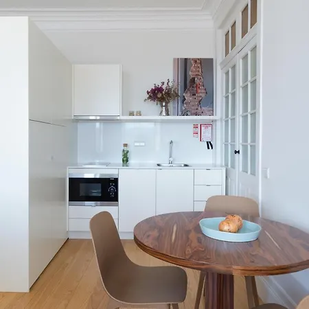 B28 Apartmán *