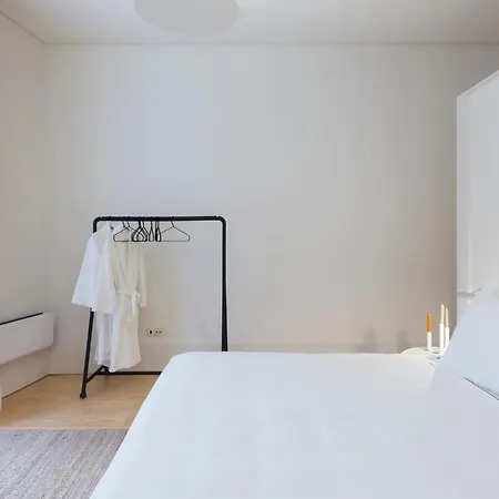 B28 Apartment