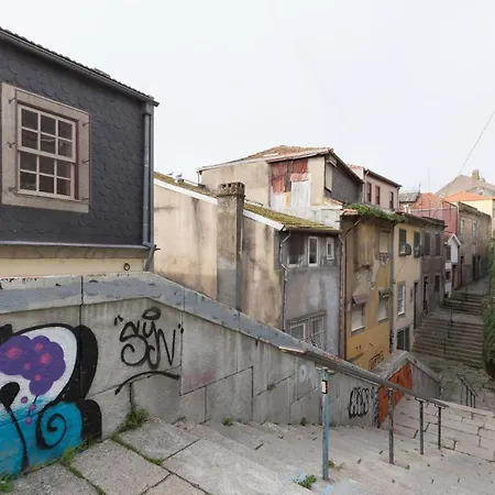 B28 Apartment Porto